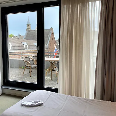 Derlon Maastricht