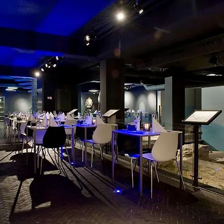 Hotel Derlon 4*
