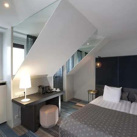 Derlon Maastricht
