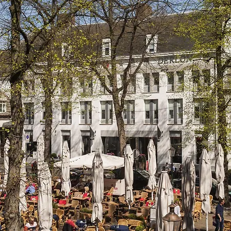 Derlon Hotel 4*