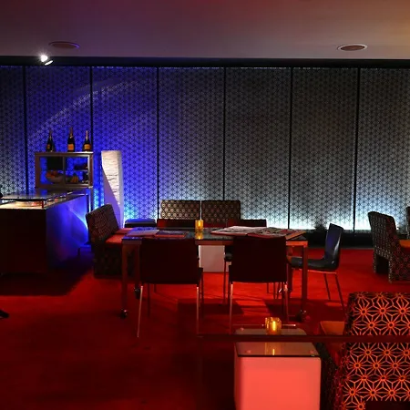 Derlon Hotel